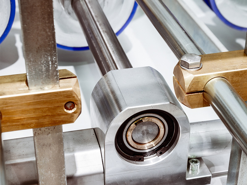 如何提高軸承安裝后的精度？